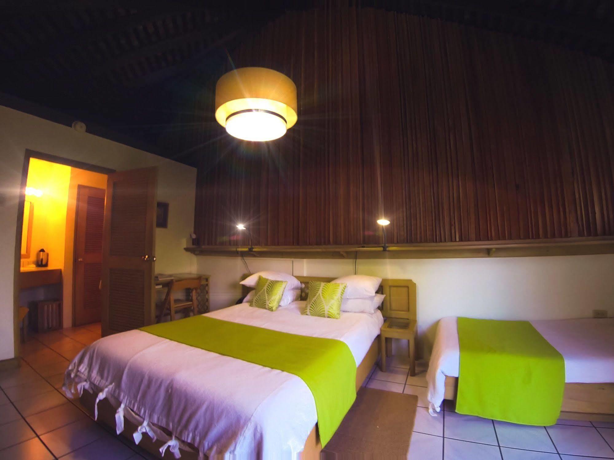 קראון פוינט Kariwak Village Holistic Haven מראה חיצוני תמונה